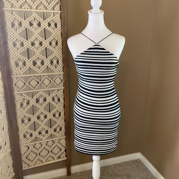 Topshop dress size 2 black and white stripe thin spaghetti strap halter top - Picture 1 of 11